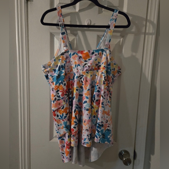 22/24 Bloomchic tankini top - Picture 4 of 4
